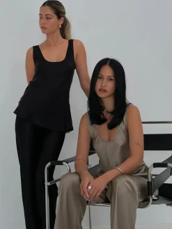 Scoop Neck Tank - Black