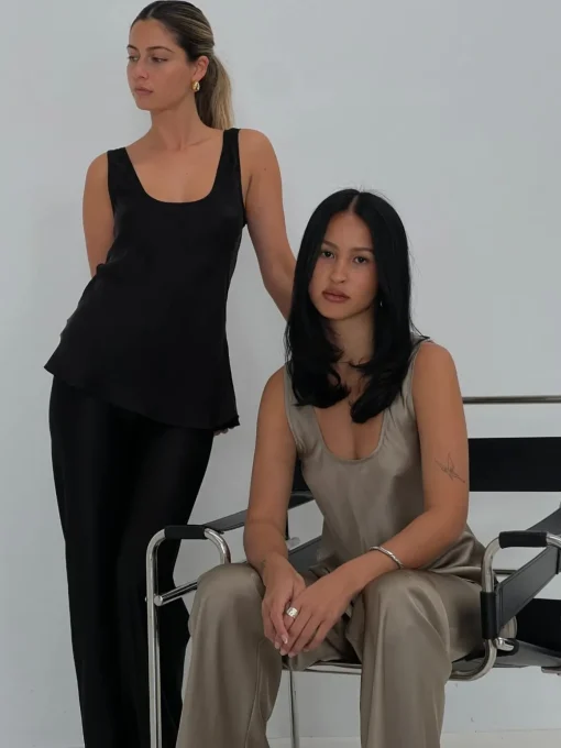 Scoop Neck Tank - Graphite
