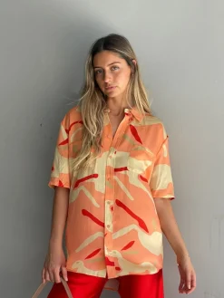 Short Sleeve Boyfriend Shirt - Rabbit Amaranth